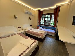 Kaliptus Hotel