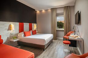 The Guardian Hotel