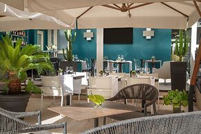The Guardian Hotel