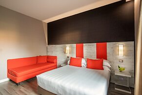 The Guardian Hotel