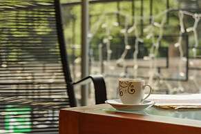 Numi Hotel