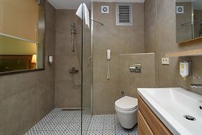 Numi Hotel