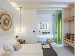 Sea Rock & Sky Private Residence