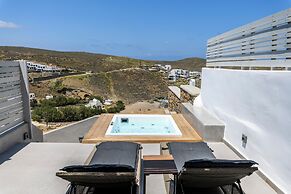 Sea Rock & Sky Private Residence
