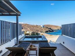 Sea Rock & Sky Private Residence