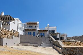 Sea Rock & Sky Private Residence