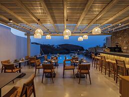 Sea Rock & Sky Private Residence