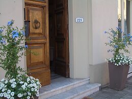 Lucca Relais