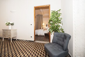 Lucca Relais