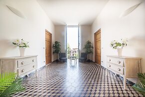 Lucca Relais