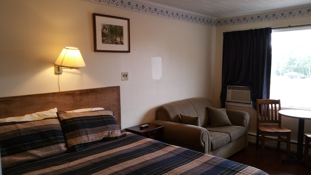 Sackville Inn