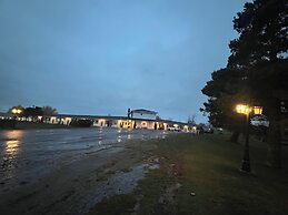 Sackville Inn
