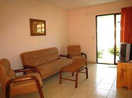 Villa Riviera