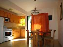 Villa Riviera