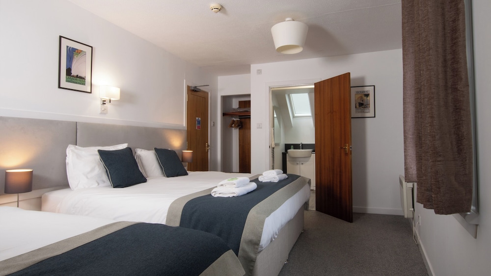 Ferry Inn Stromness