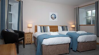 Ferry Inn Stromness