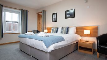 Ferry Inn Stromness