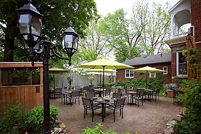 The Woodview Inn