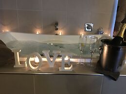 Spa Suites at Raven