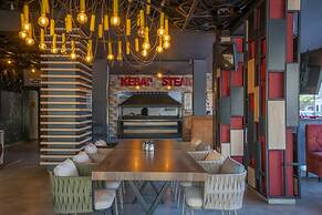Aslan Corner Hotel