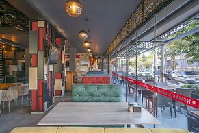 Aslan Corner Hotel