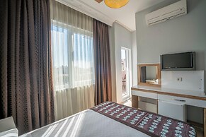Aslan Corner Hotel