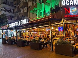 Aslan Corner Hotel