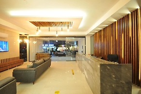 Isla Apartments