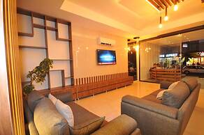 Isla Apartments