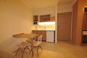 Isla Apartments