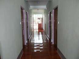 Golden Kalaw Inn