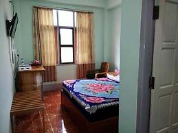 Golden Kalaw Inn