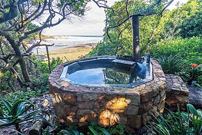 Kennedy's Beach Villa