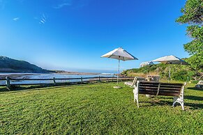 Kennedy's Beach Villa