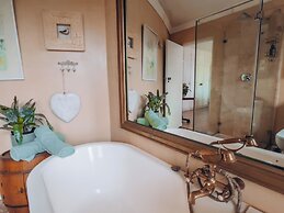Kennedy's Beach Villa