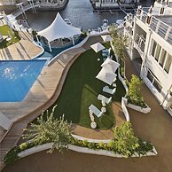 Krystal Beach Hotel