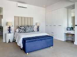 Le Paradis Penthouse Apartment