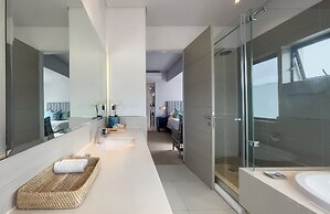 Le Paradis Penthouse Apartment
