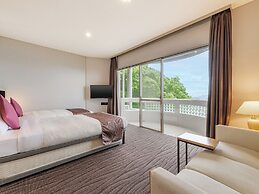 Toba Ocean Resort
