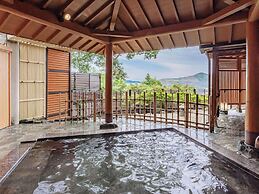 Toba Ocean Resort