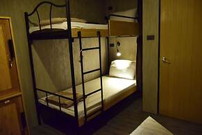 Double Five - Hostel