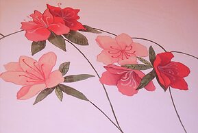 Azalea & Glicine House