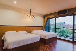 No.9 Hostel