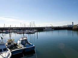 Harbourside Apartments