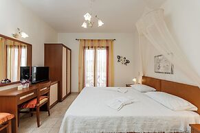 Anthi Studios
