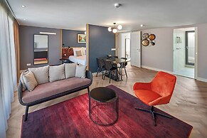 Nova Apartments