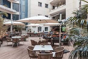 AZ Hôtel Zeralda