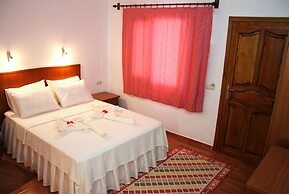 Alican Pension