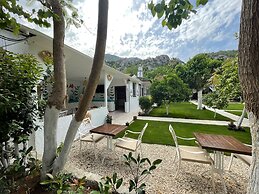Alican Pension