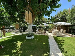 Alican Pension